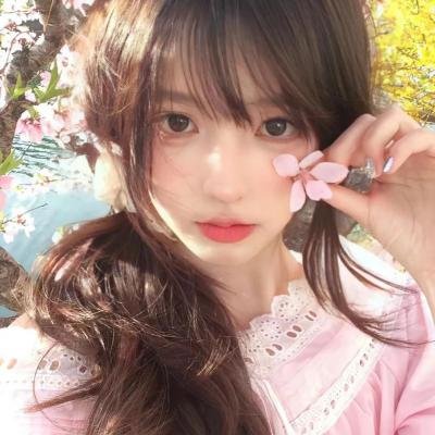 女孩,母亲与恶魔